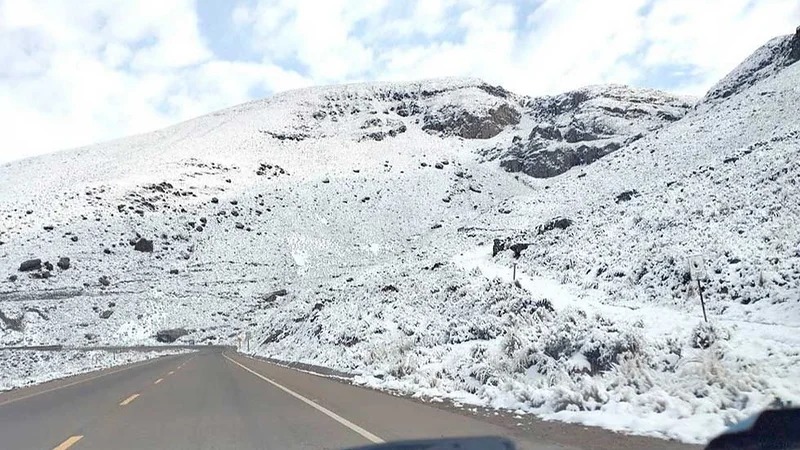 El Senamhi prevé intensas nevadas y vientos de hasta 70 km/h en el occidente boliviano