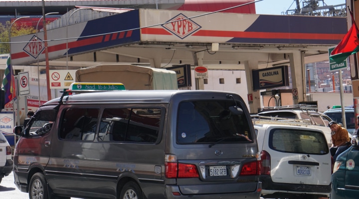 El transporte pesado otorga 15 días al Gobierno para regularizar la provisión de diésel Foto: APG