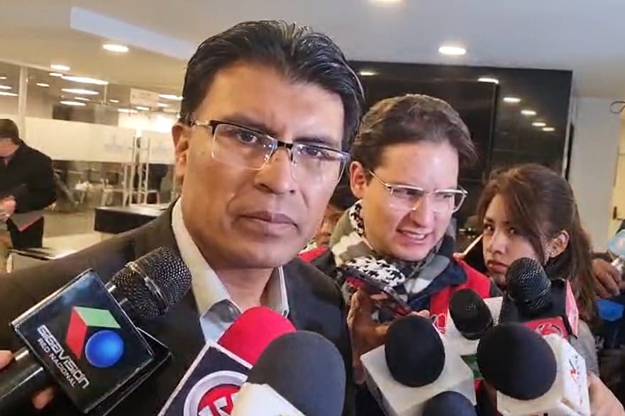 El senador Nilton Condori anuncia un juicio de responsabilidades contra el presidente Rodrigo Paz Foto: ERBOL