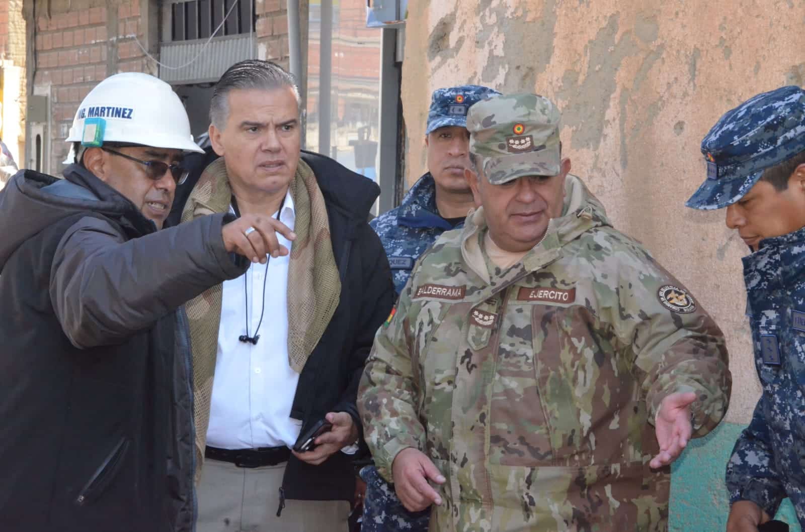 Hallan pólvora negra y material bélico en la zona de las explosiones en Viacha