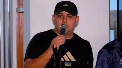 Asesinan a balazos al cantante de cumbia Andy Torres durante un show en Perú