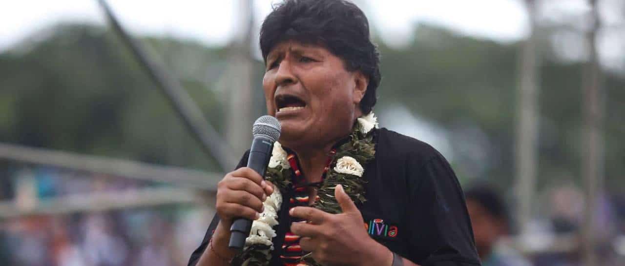 Evo Morales rechaza la transferencia de institutos técnicos a las gobernaciones