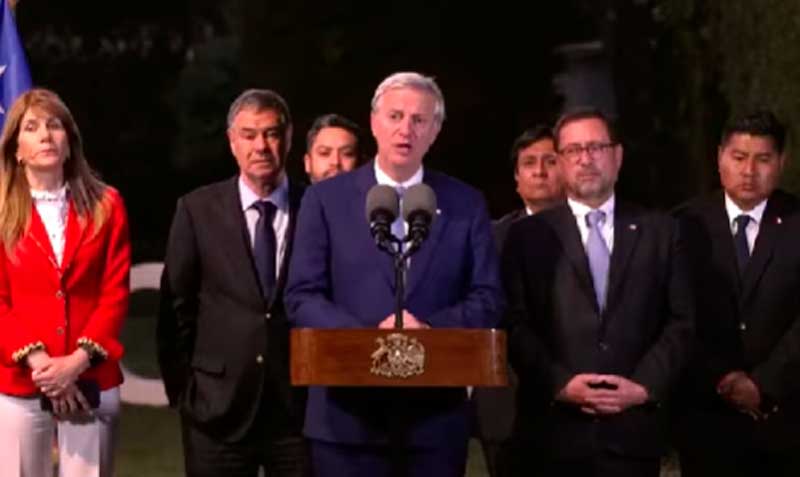 José Antonio Kast señala que algunas reivindicaciones marítimas de Bolivia quedaron zanjadas en tribunales